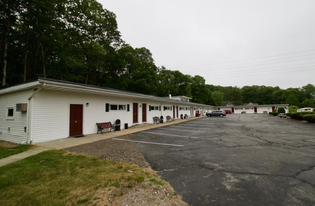 Oakdell Motel Waterford Ct Eksteriør billede