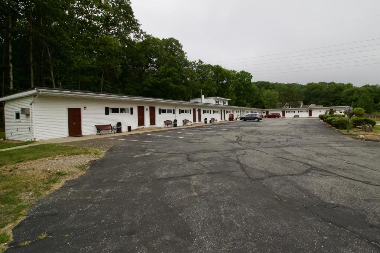 Oakdell Motel Waterford Ct Eksteriør billede