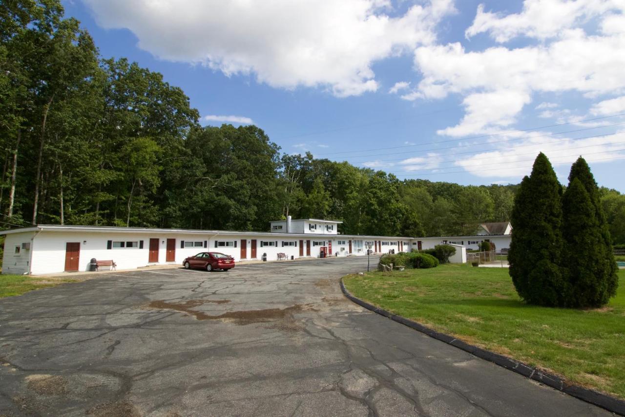 Oakdell Motel Waterford Ct Eksteriør billede