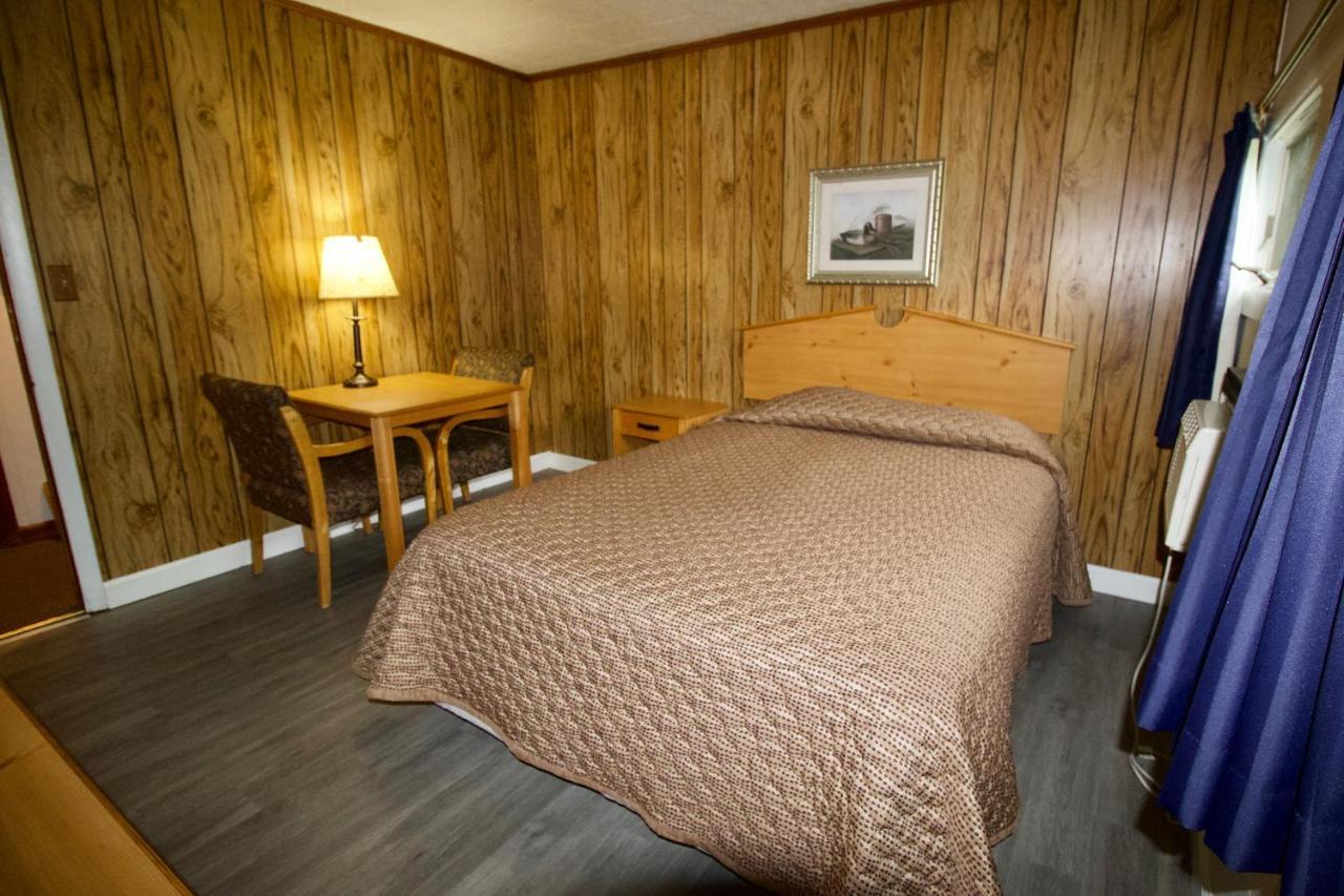 Oakdell Motel Waterford Ct Eksteriør billede